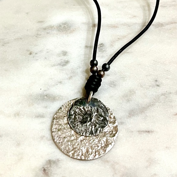 Silpada Vintage Rare Oxidized Sterling Silver 2 Discs Leather Corded Necklace - Picture 1 of 9